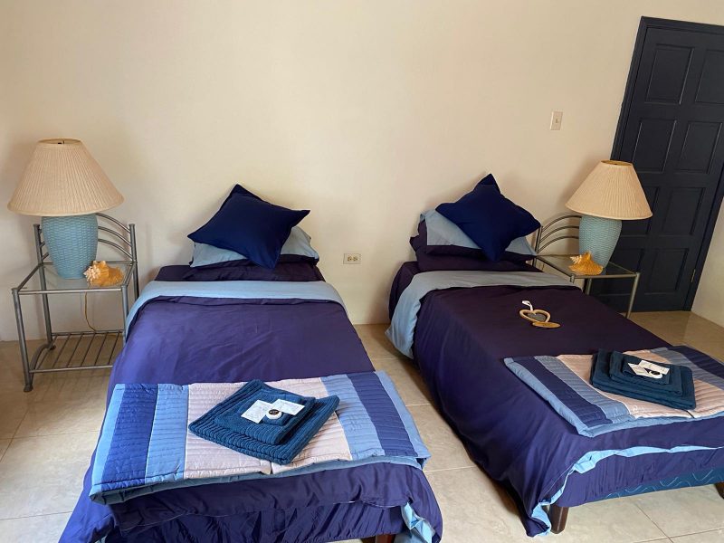 Ocean View Villa, en-suite with twin or double bed